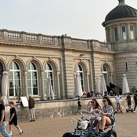 Apartment Penthouse De Vaughan -luxe Met Zeezicht Ostend