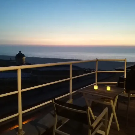 Penthouse De Vaughan Οστένδη