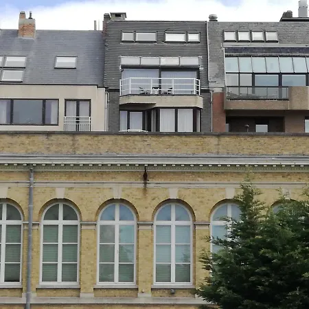 Penthouse De Vaughan Οστένδη